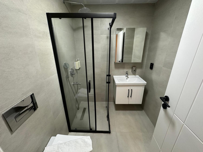 Bathroom 5, La Vita Es Bella, Antalya