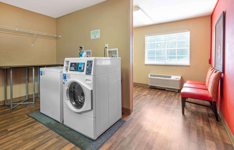 Bathroom 4, Studio 6 Corporate Extended Stay Philadelphia Malvern Swedesford Rd. PA, Chester