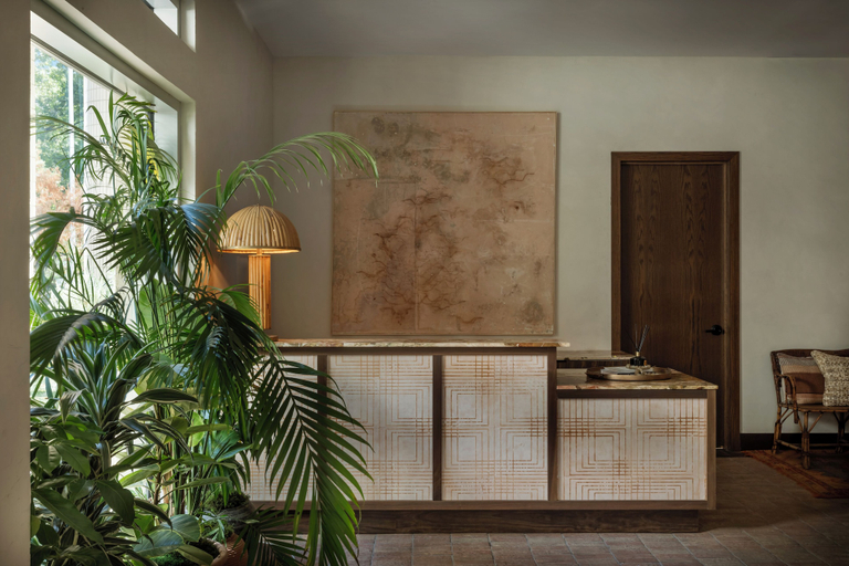 Lobby, ROOST Rainey, Travis