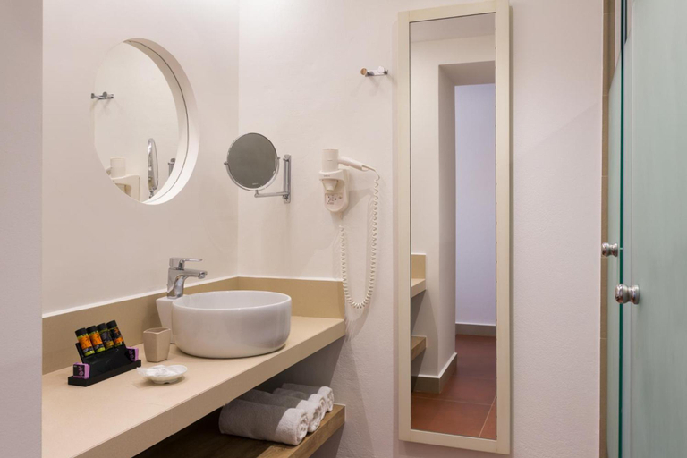 Bathroom 5, Kalypso Hotel, Crete