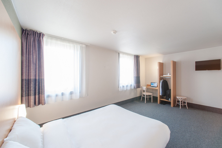 Bedroom 2, B&B Hotel Paris Est Bobigny Universite, Seine-Saint-Denis