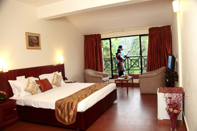 Bedroom 3, Abad Copper Castle Resort, Idukki
