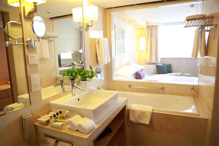 Bathroom, Jinglun Hotel Beijing, Beijing