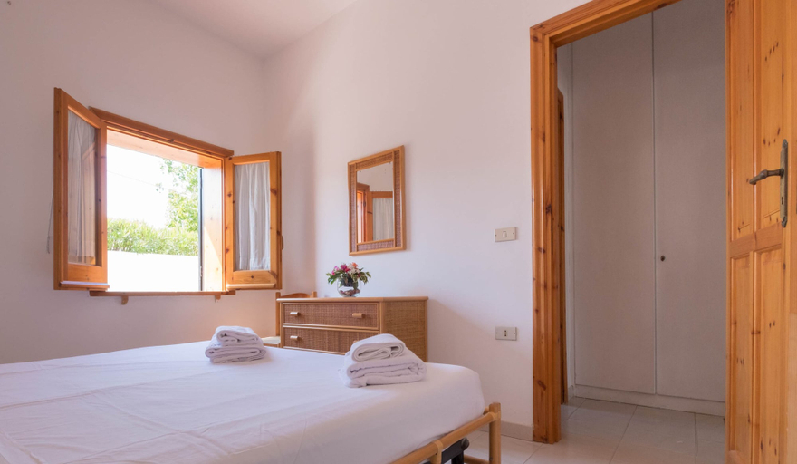 Bedroom 3, Residence Albatros, Vibo Valentia