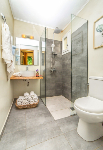 Bathroom 3, Sunset Studios And Apartments by Estia, Crete