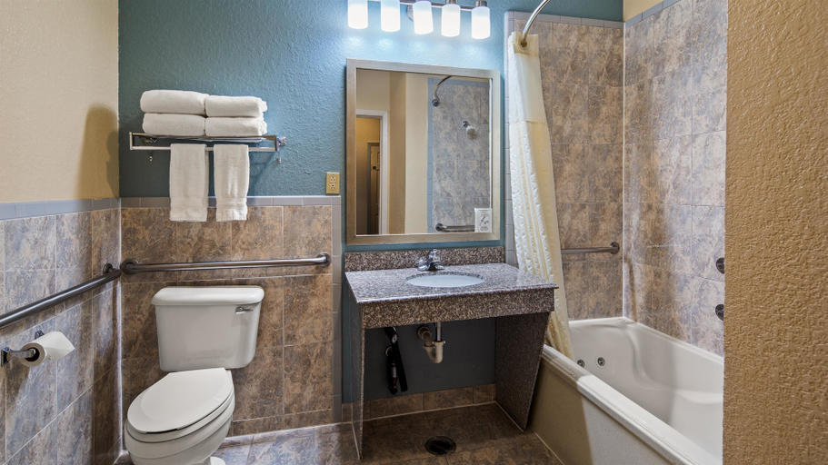Bathroom, Best Western Plus Northwest Inn & Suites, Houston