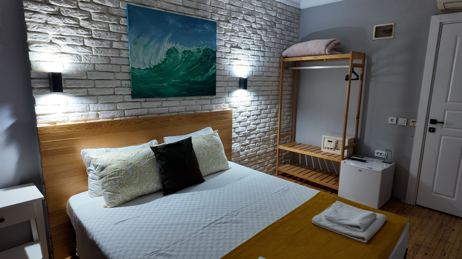 Bedroom 2, Hotel Zurich Oldtown, Antalya