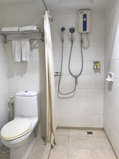 Bathroom 4, Caza V1 Serviced Apartment, Muang Rayong