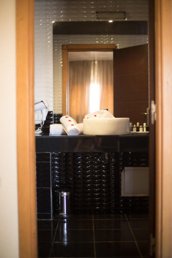 Bathroom 4, Dellarosa Boutique Hotel, Marrakech