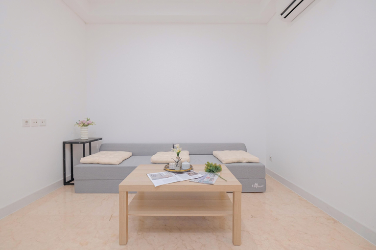 Living area 2, Compact Designed 1Br Apartment L'Avenue Pancoran, South Jakarta