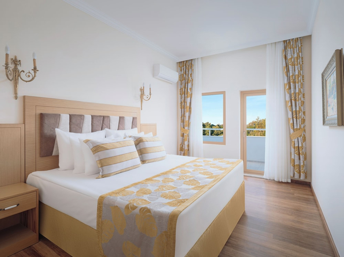 Others 5, Selectum Noa Belek, Serik