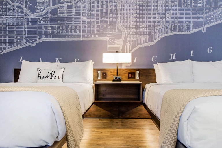 Bedroom 2, Cambria Hotel Chicago Loop - Theatre District, Cook
