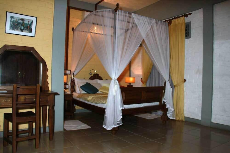 Bedroom 2, Lake Serenity Boutique Hotel, Kuruvita