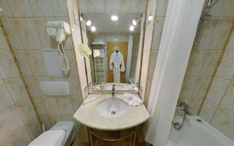 Bathroom 5, North Star Continental Resort, Timisoara