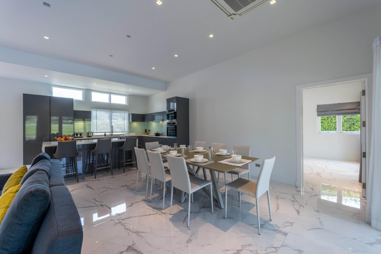 Food & Drinks, Nice 3BR with Golf Course View(BMG3), Hua Hin