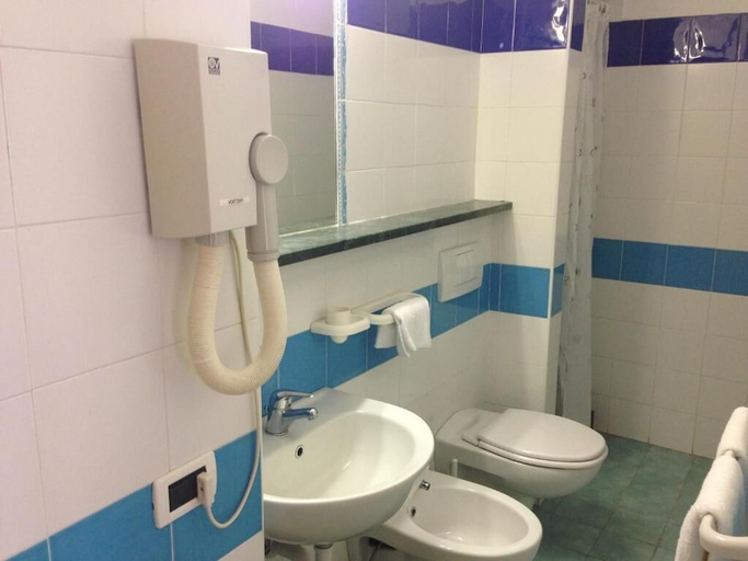 Bathroom 3, GEMMA HOTEL, Napoli