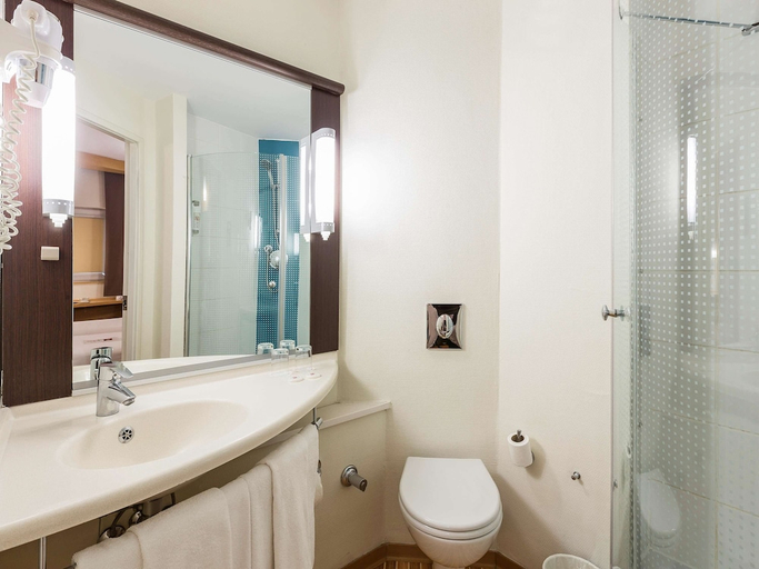 Bathroom 5, ibis Gaziantep, Şehitkamil