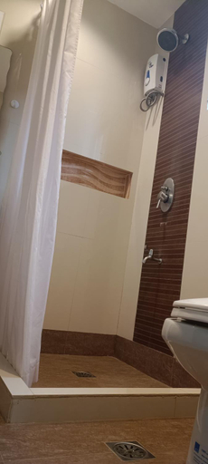 Bathroom 4, Layang Layang Home, El Nido