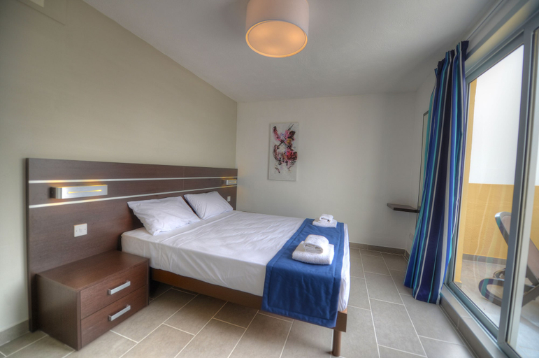 Bedroom 2, Luna Holiday Complex