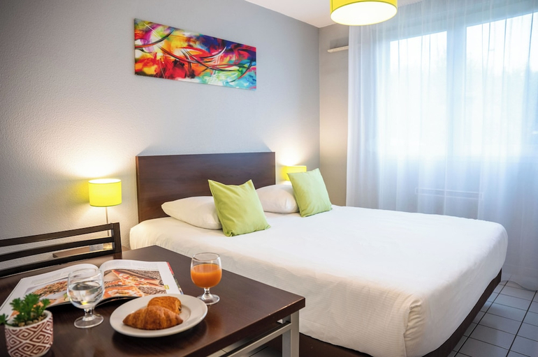 Bedroom 3, Comfort Aparthotel Besançon La City, Doubs