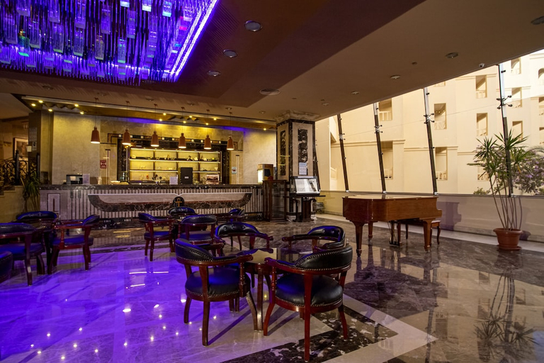 Food & Drinks 5, Amc Royal Hotel And Spa, Al-Ghurdaqah