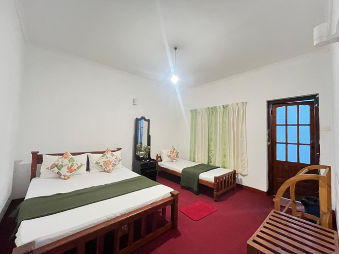 Bedroom 2, Green Savanna Holiday Bungalow, Nuwara Eliya