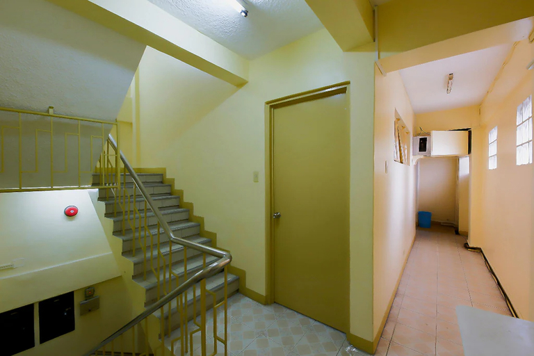 Others 4, Orangenest Apartelle, Manila City