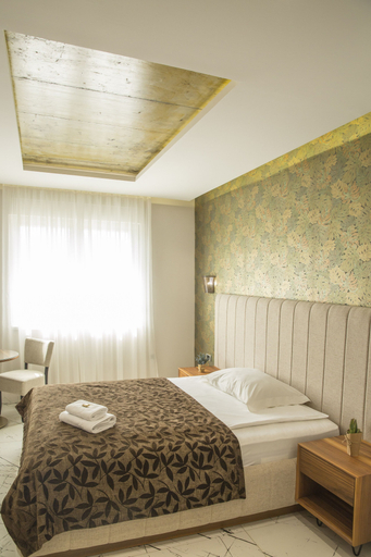 Bedroom 2, BOUTIQUE HOTEL ARTA, Novi Sad