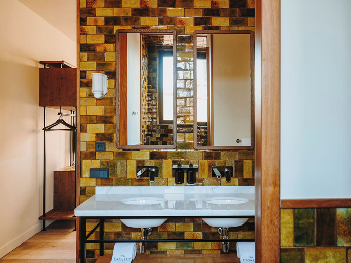 Bathroom 3, Hotel Casa Luz, Barcelona