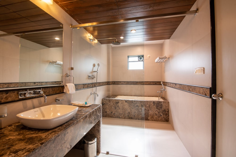 Bathroom 4, La-Paz Gardens Beacon Hotel - Vasco da Gama Goa, South Goa