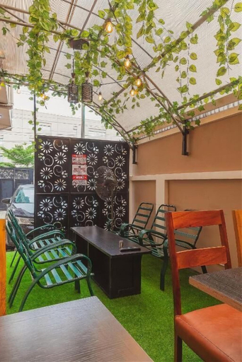 Property grounds, Celjoe Residence Hotel, Eti-Osa
