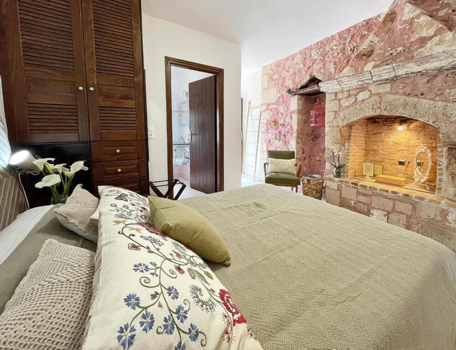 Bedroom 4, Four Seasons Of Bliss at Sohora Hotel, Crete
