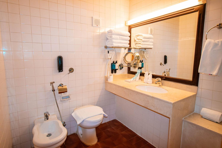 Bathroom 5, BM Beach Hotel, Ras Al Khaimah