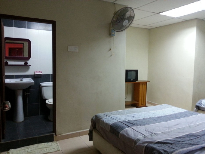 Bedroom 2, Hornbill Bay Resort, Manjung