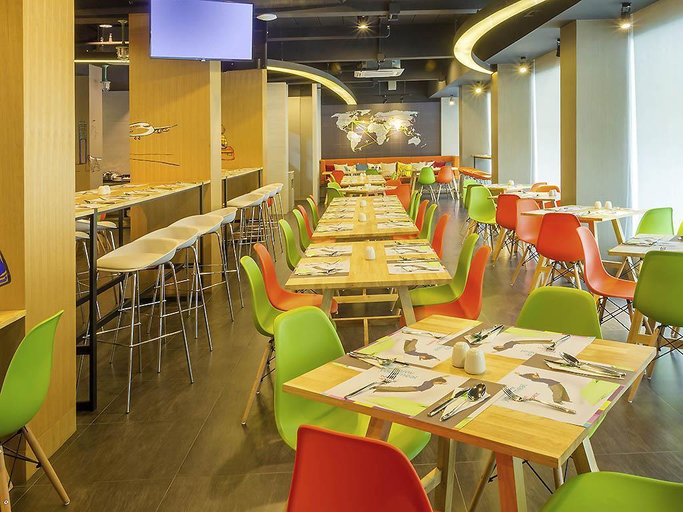 Food & Drinks 5, ibis Styles Bangkok Sukhumvit 50, Khlong Toey