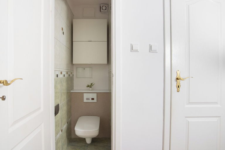 Bathroom 5, Apartamenty Sun & Snow Plac Nowy Targ, Środa Śląska