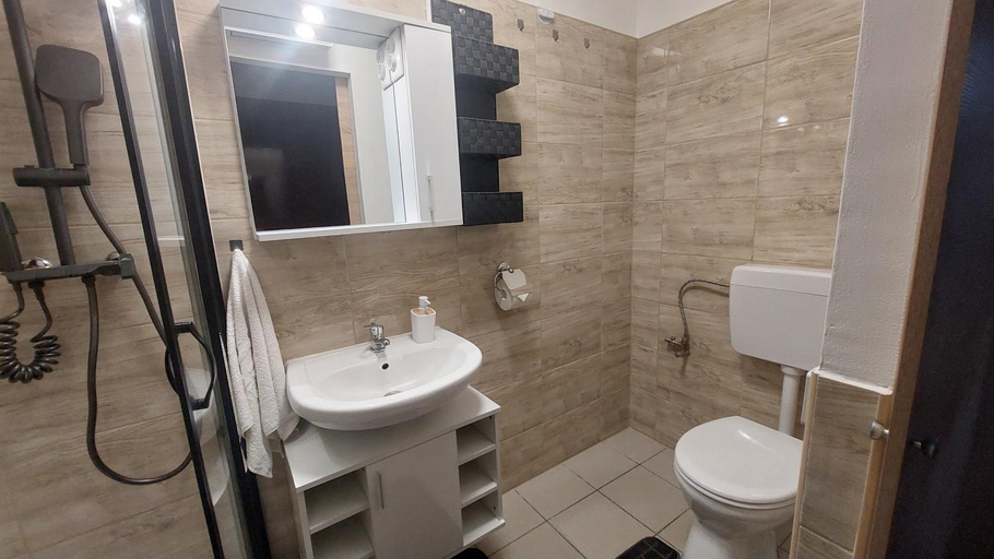 2, Holiday Apartman, Mórahalm