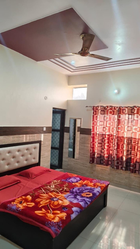 Room 2, Sudama Krishna Residency, Mathura