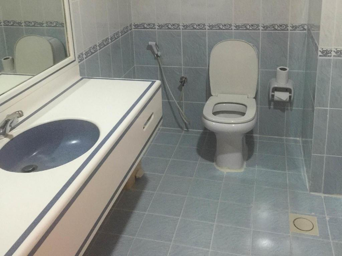 Bathroom, Summer Land Hotel, Sharjah City