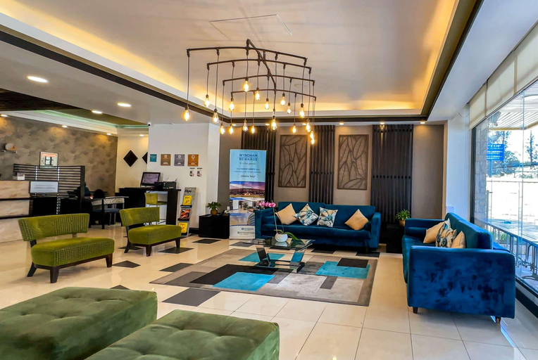 Public Area 4, Wyndham Garden Quito, Quito