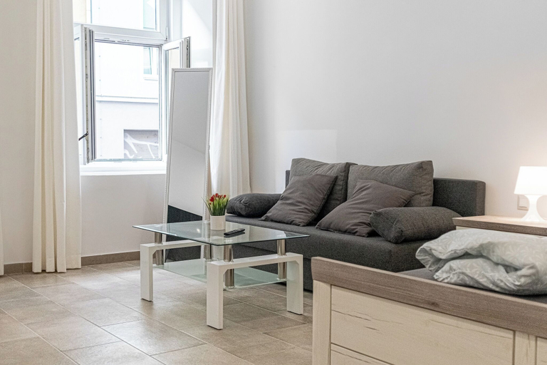 Room 2, Beautiful 1BR Apartment For Long Stays, Wien