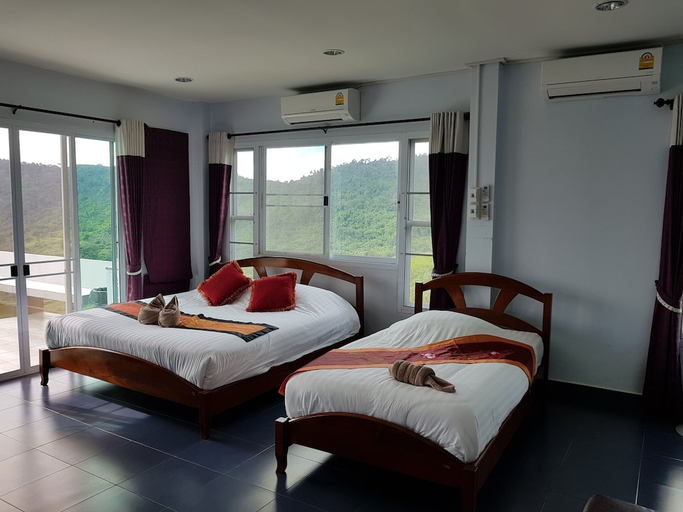 Bedroom 2, Baanmorkburi Resort, Khao Kho