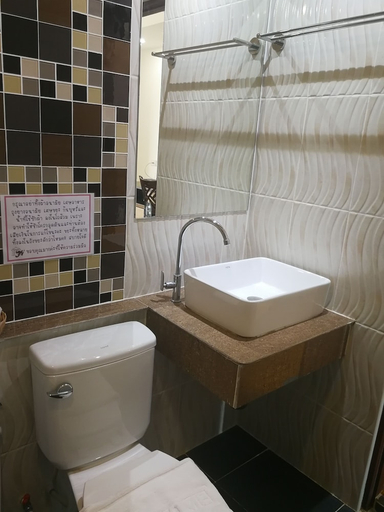 Bathroom 4, Narai Iyara Palace Lopburi, Muang Lop Buri