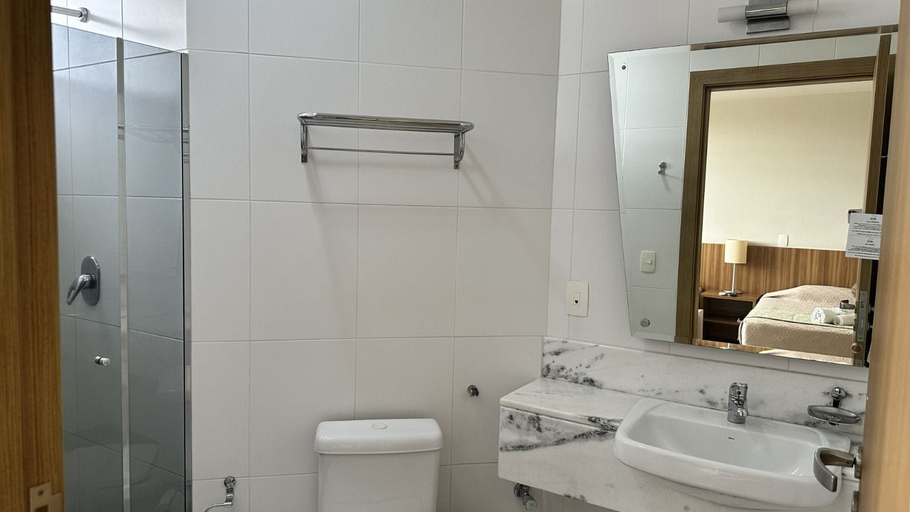 Bathroom 3, Boa Vista Eco Hotel, Boa Vista
