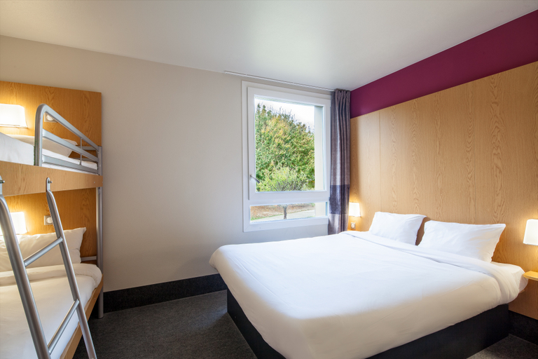 Bedroom 5, B&B HOTEL Marne-la-Vallee Torcy Gare 3 etoiles, Seine-et-Marne