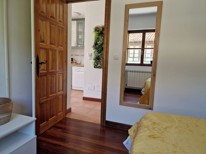 Bedroom 2, Apartamentos Nevandi, Cantabria