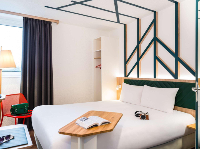 Bedroom 4, ibis Styles Rouen Val De Reuil, Eure