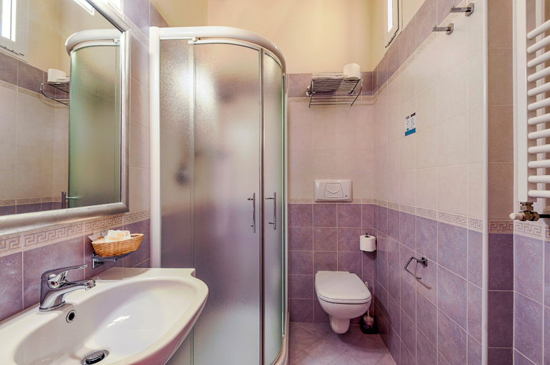 Bathroom 5, Hotel Plaza Gabicce Mare, Pesaro E Urbino
