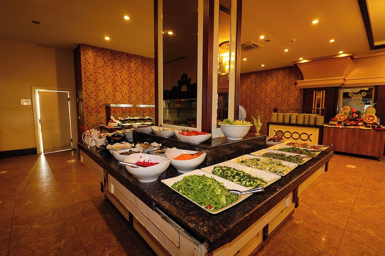 Food & Drinks 5, Throne Beach Resort and Spa, Manavgat