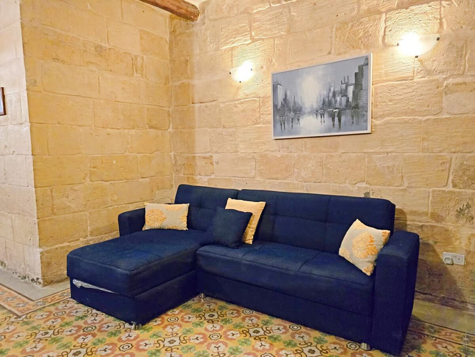 Interior, Traditional Maltese 2BR - Near Valletta